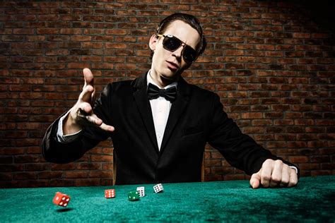 casino gaming manager salary.